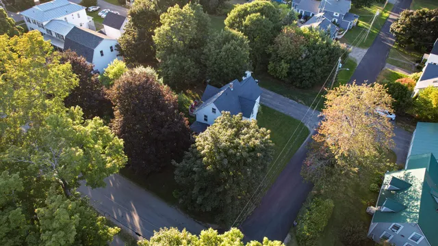 $239,900 | 8 Grove Street, Newport, ME 04953