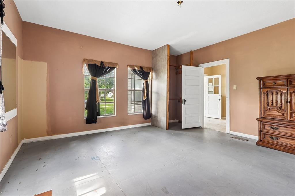 3701 East Warm Springs Avenue Coleman, FL 34785 - Photo 13 of 33