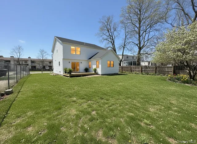 $869,000 | 384 Scudder Avenue, Unit LOT 1, Copiague, NY 11726