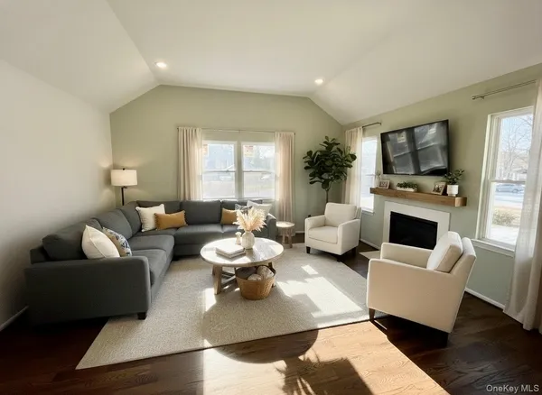 $869,000 | 384 Scudder Avenue, Unit LOT 1, Copiague, NY 11726