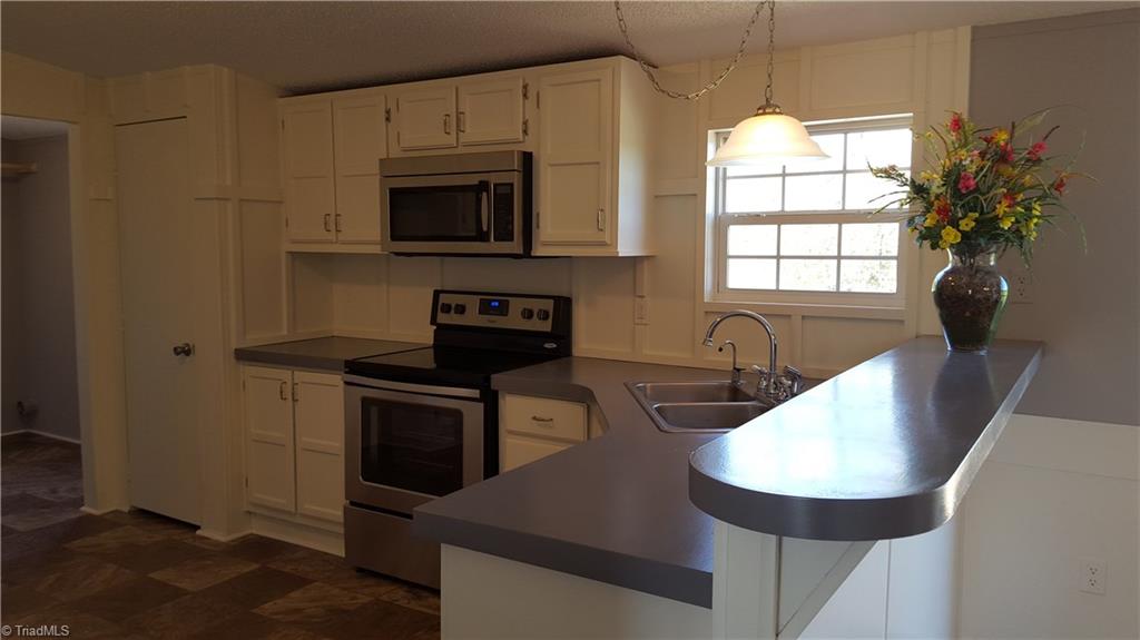 3095 Providence Church Road Climax, NC 27233 - Photo 3 of 10 Gallery Image 3