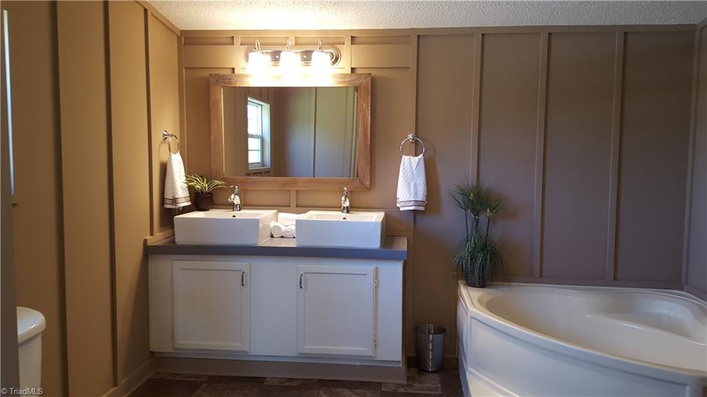 3095 Providence Church Road Climax, NC 27233 - Photo 7 of 10 Gallery Image 7