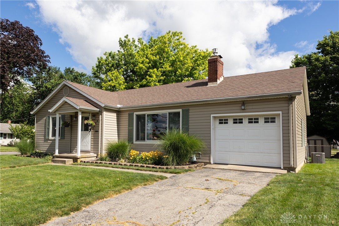 1493 Croydon Road Troy, OH 45373 - Photo 3 of 36