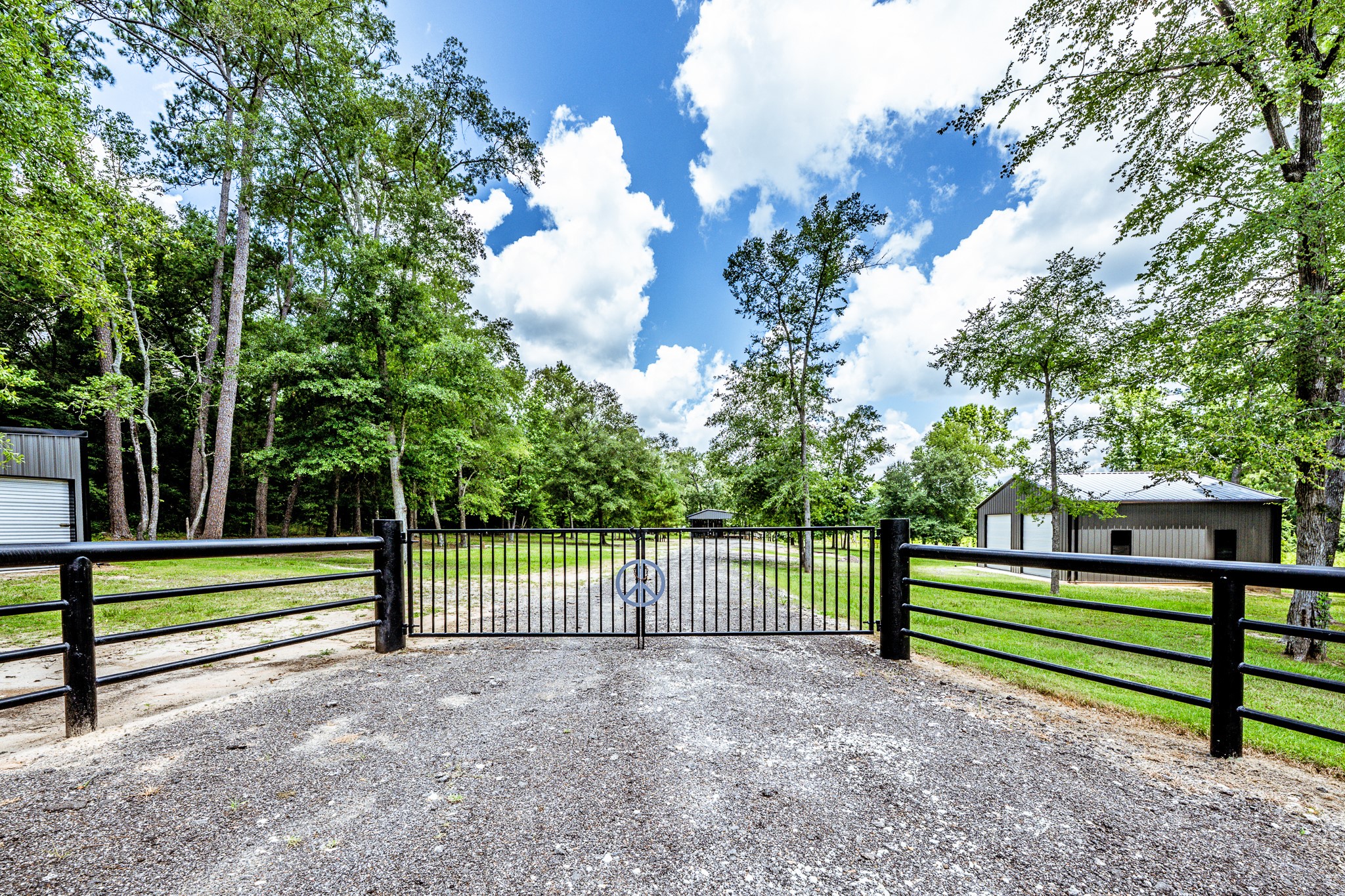 49 Sandy Creek Farm Road New Waverly, TX 77358 - Photo 1 of 36