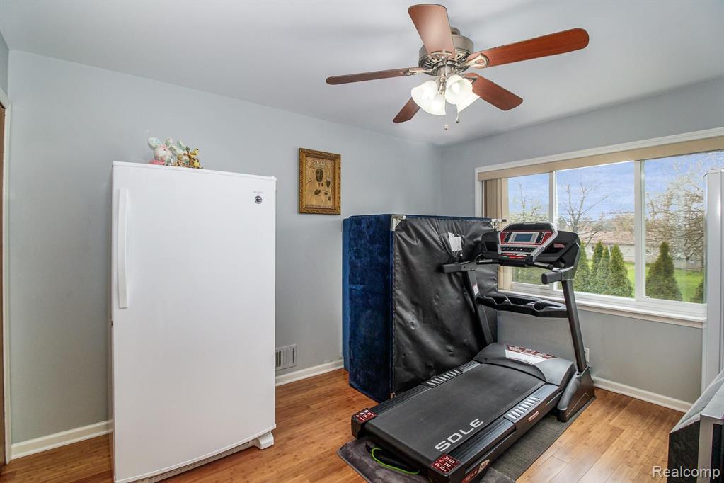 71 Montmorency Road Rochester Hills, MI 48307 - Photo 18 of 29