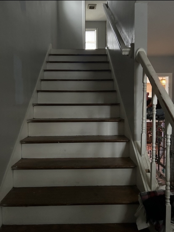 145 Cambridge Street Springfield, MA 01109 - Photo 6 of 13