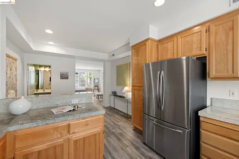 $525,000 | 1524 Tucker Street, Oakland, CA 94603