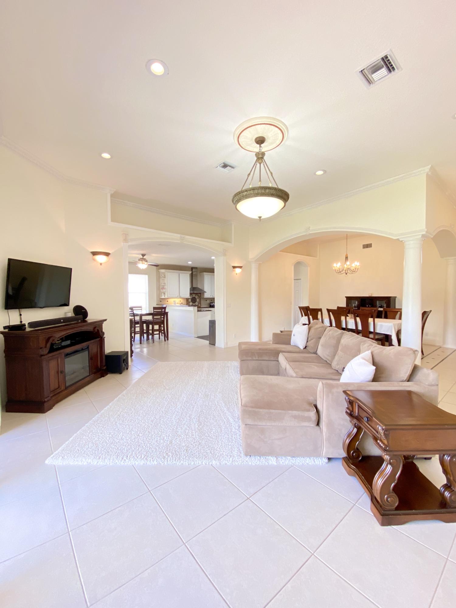 12355 Cascades Pointe Drive Boca Raton, FL 33428 - Photo 11 of 36 Family room