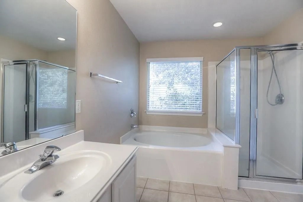 43 Blue Creek Place Spring, TX 77382 - Photo 10 of 31