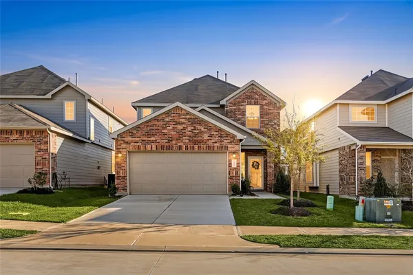 $302,500 | 2927 August Mist Court, Conroe, TX 77304