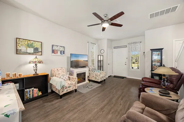 $299,500 | 2927 August Mist Court, Conroe, TX 77304