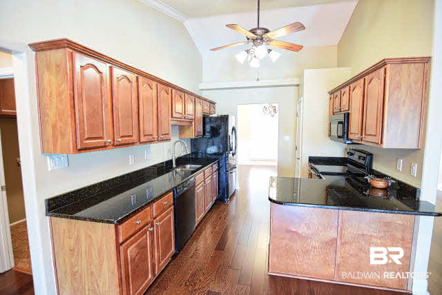 20780 Oak Road East Gulf Shores, AL 36542 - Photo 9 of 24
