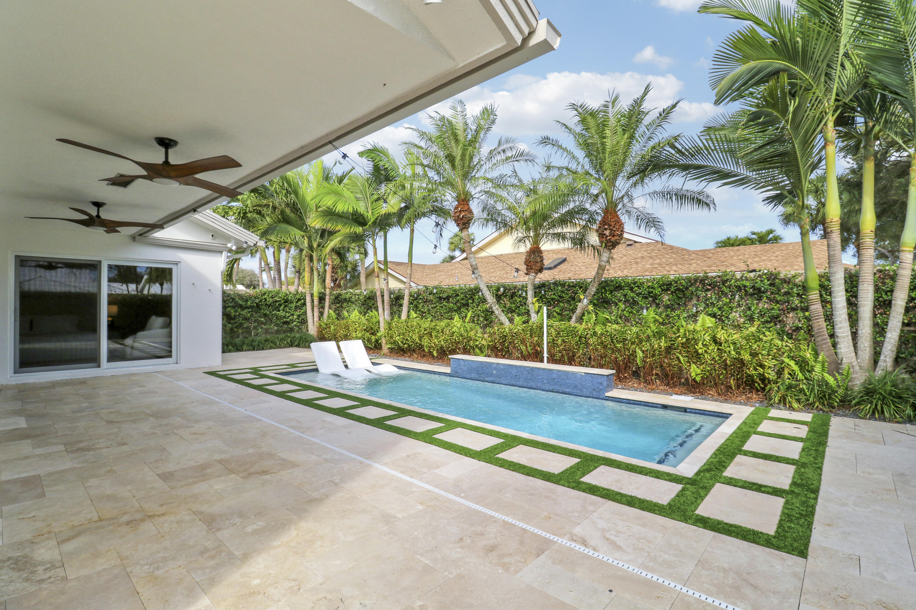 105 Ocean Pines Terrace Jupiter, FL 33477 - Photo 19 of 66 Patio/Pool