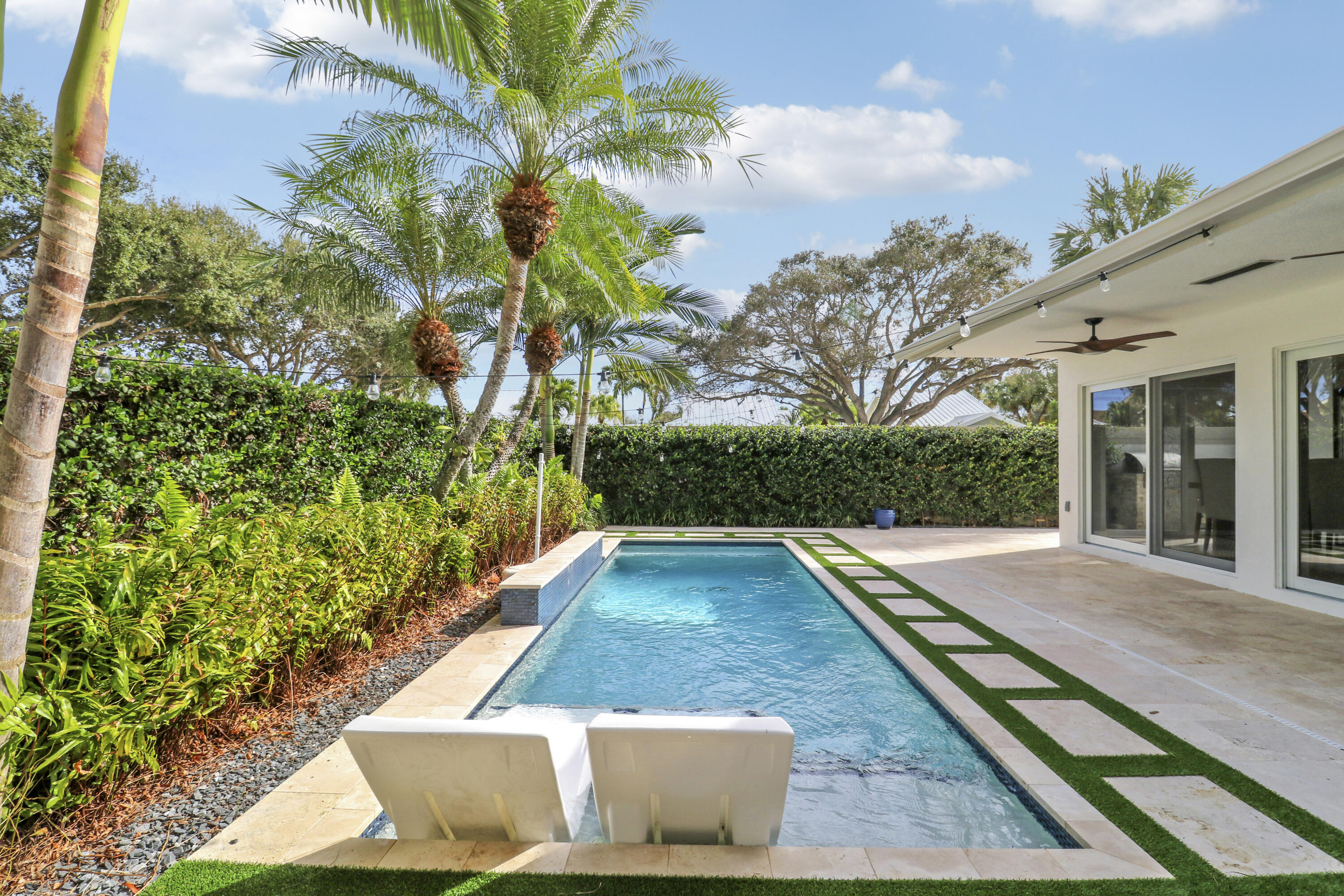 105 Ocean Pines Terrace Jupiter, FL 33477 - Photo 20 of 66 Patio/Pool