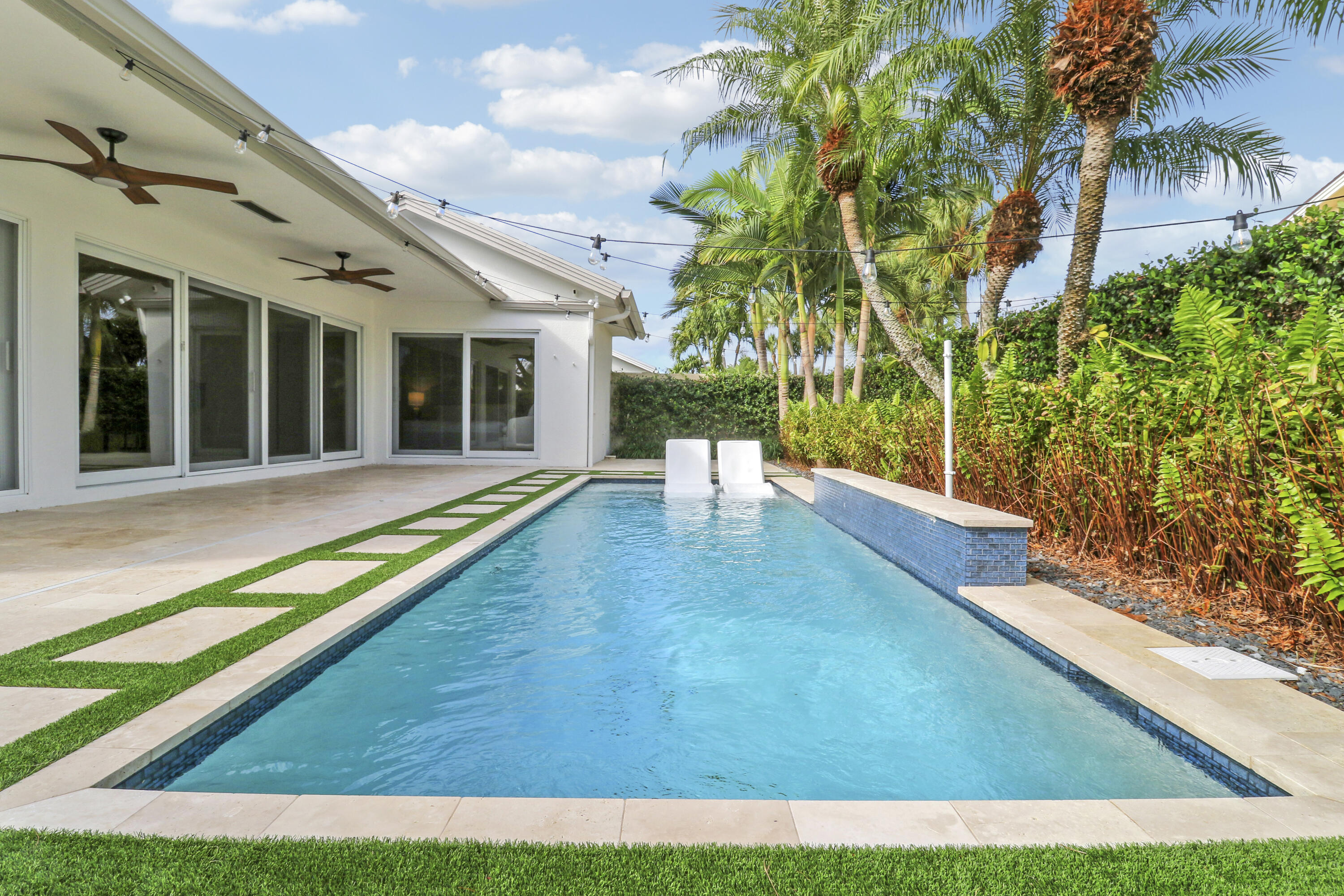 105 Ocean Pines Terrace Jupiter, FL 33477 - Photo 23 of 66 Patio/Pool