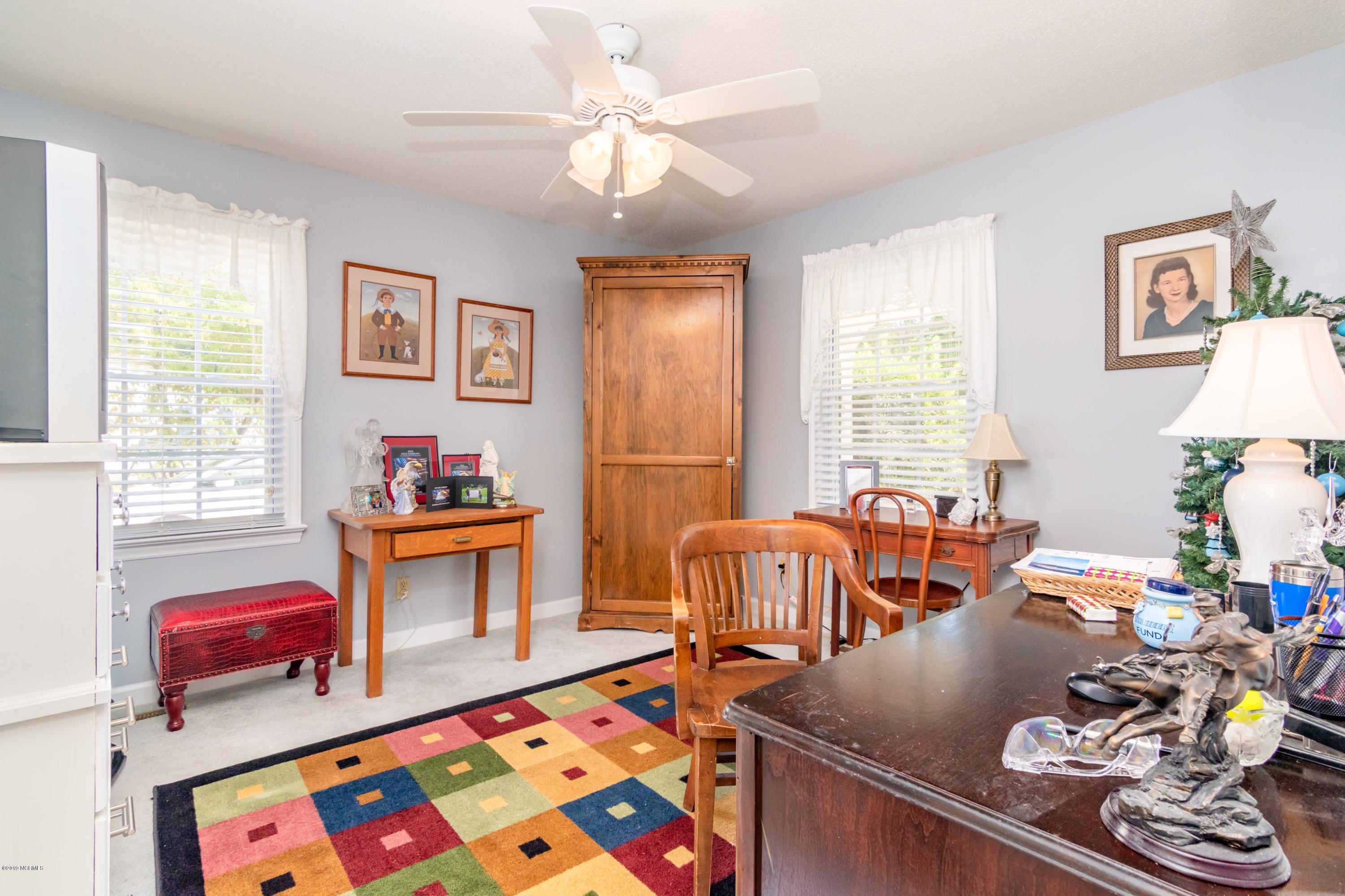 6407 River Road Washington, NC 27889 - Photo 21 of 35 020 bedroom--office