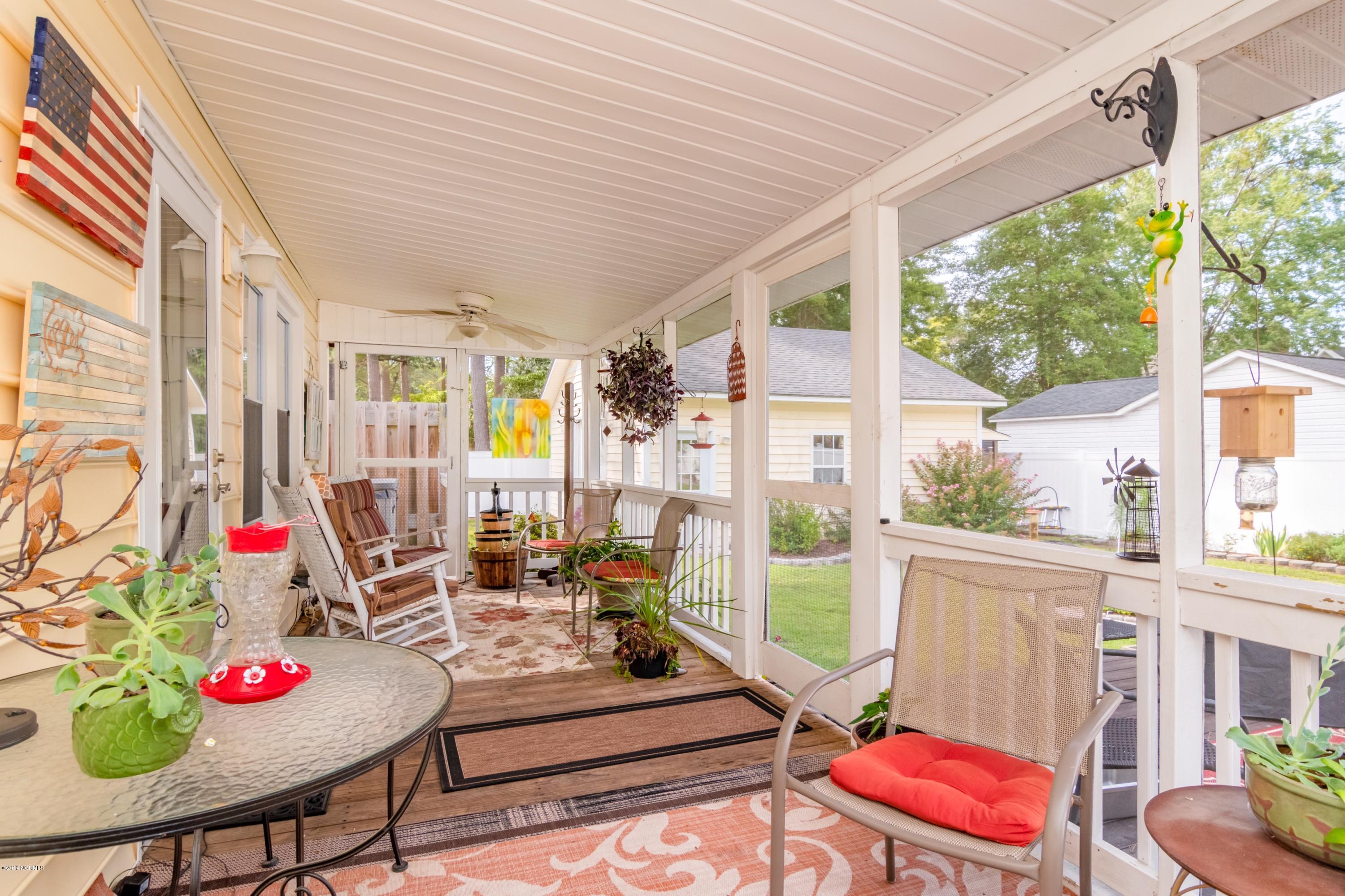 6407 River Road Washington, NC 27889 - Photo 25 of 35 024 backporch