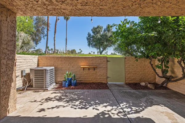 $415,000 | 5834 Los Coyotes Drive, Palm Springs, CA 92264