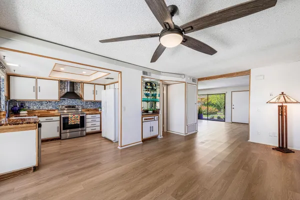 $415,000 | 5834 Los Coyotes Drive, Palm Springs, CA 92264