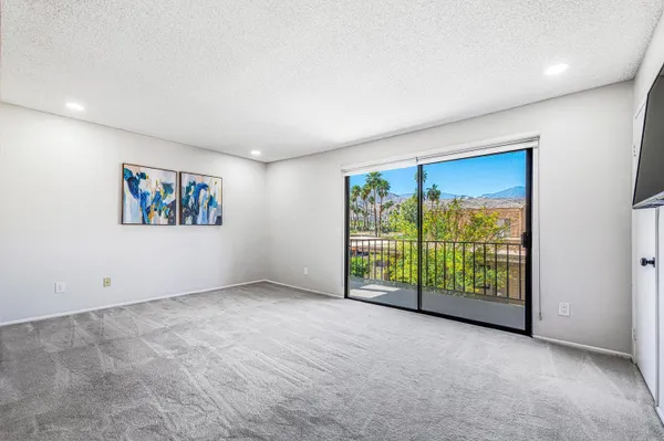 $415,000 | 5834 Los Coyotes Drive, Palm Springs, CA 92264