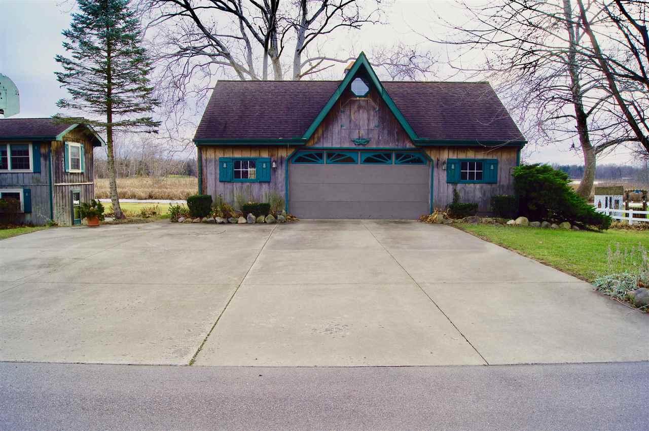 7305 West Snyder Road Warsaw, IN 46580 - Photo 2 of 20 Gallery Image 2
