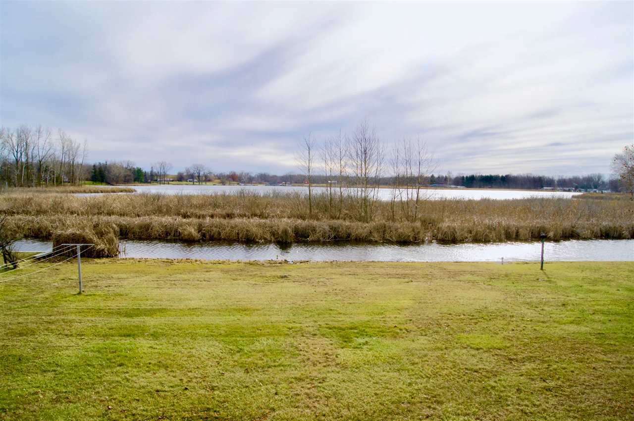 7305 West Snyder Road Warsaw, IN 46580 - Photo 3 of 20 Gallery Image 3