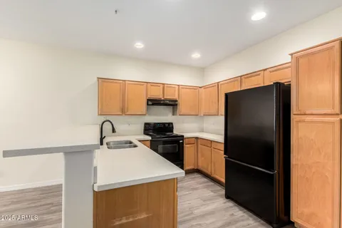 $329,500 | 2201 North Comanche Drive, Unit 1104, Chandler, AZ 85224