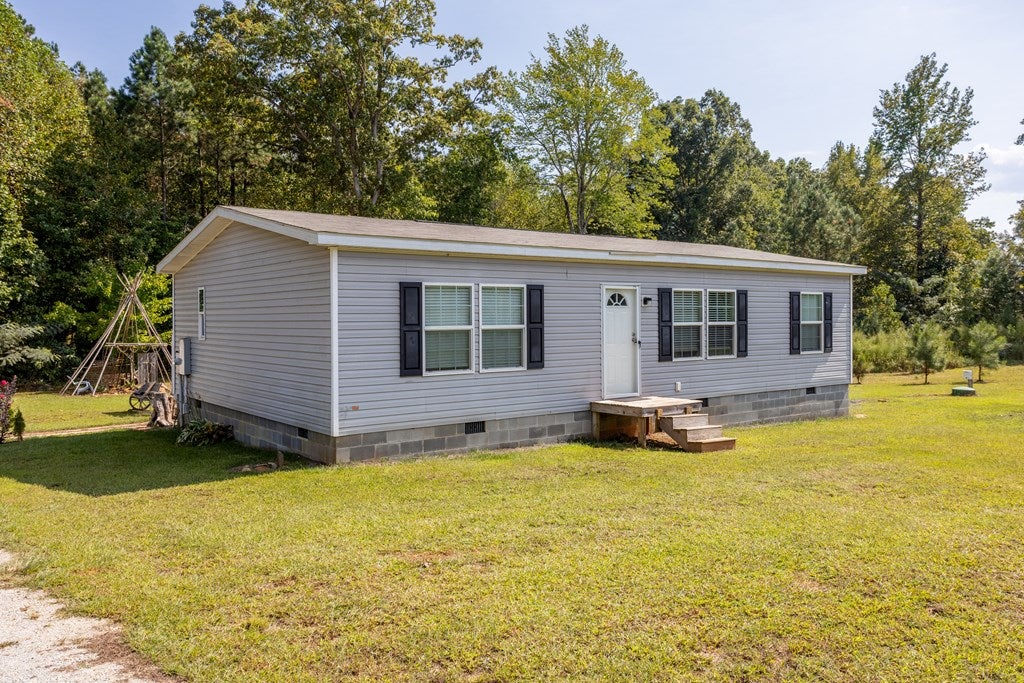 6112 Tillman Road Brodnax, VA 23920 - Photo 3 of 25 Gallery Image 3