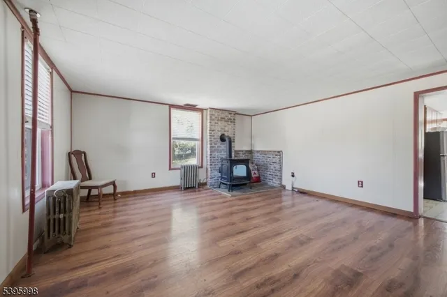 $2,400 | 1028 County Road 519, Newton, NJ 07860