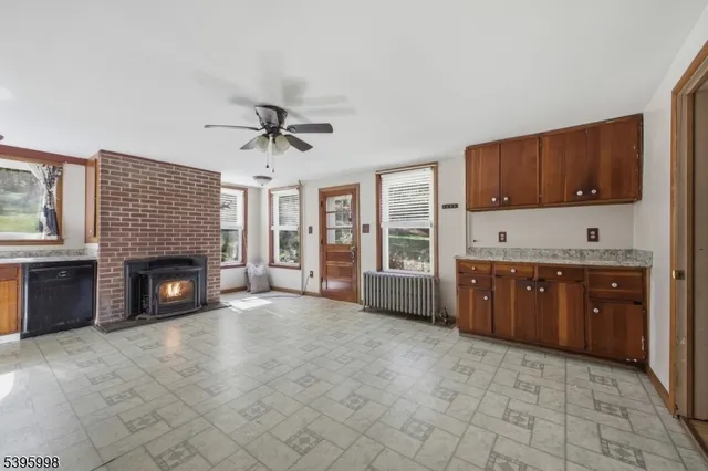 $2,400 | 1028 County Road 519, Newton, NJ 07860