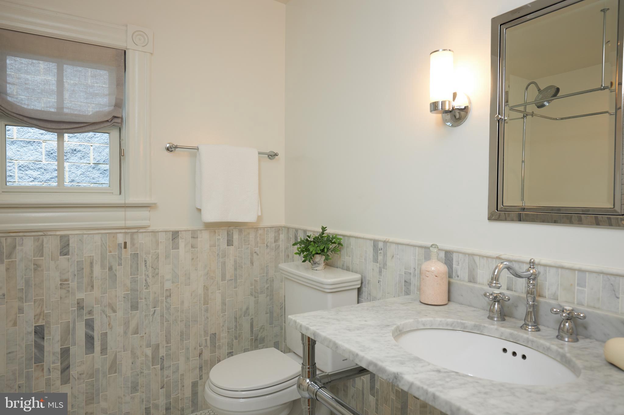 1435 R Street Northwest Washington, DC 20009 - Photo 25 of 29 Gallery Image 25