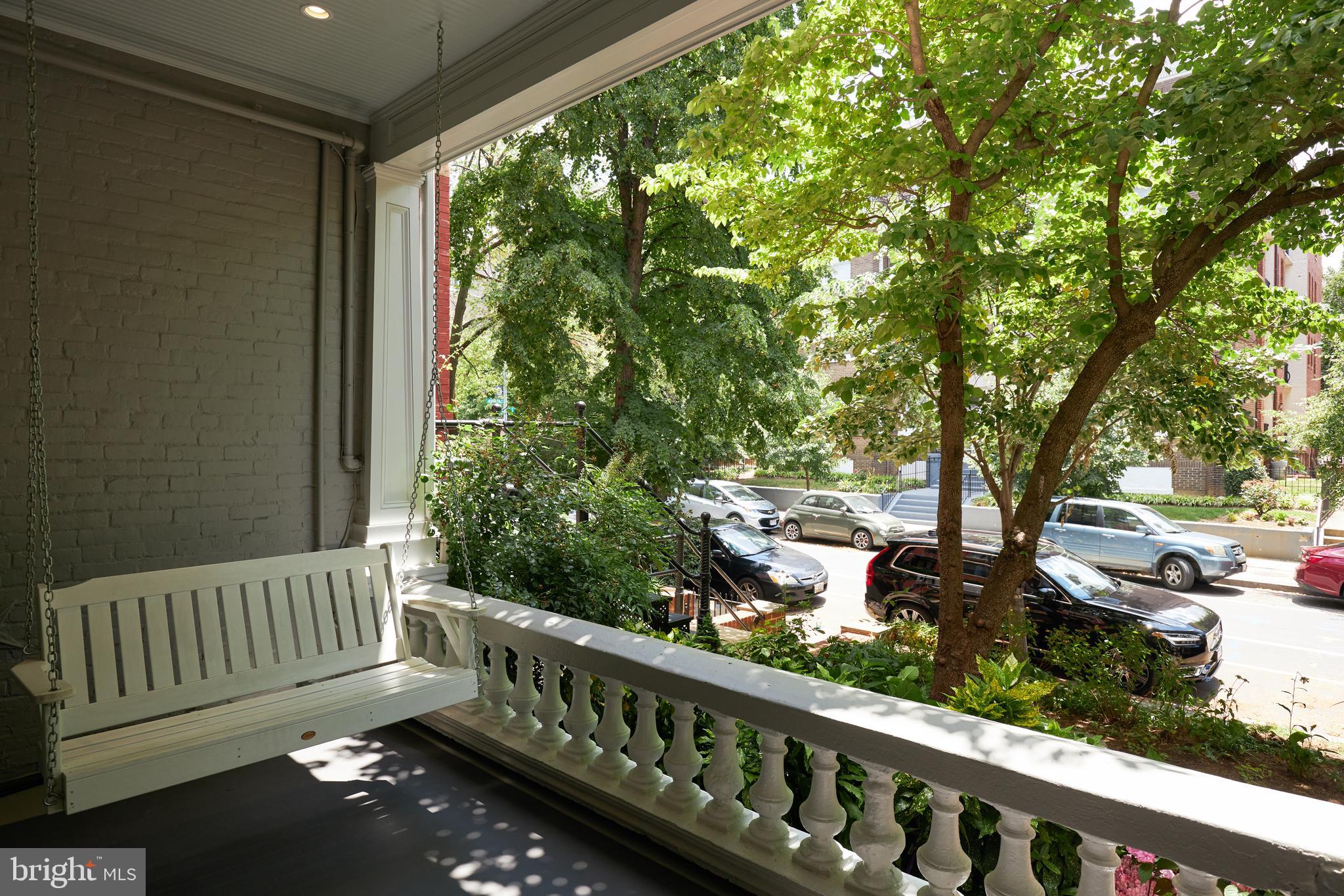 1435 R Street Northwest Washington, DC 20009 - Photo 4 of 29 Gallery Image 4