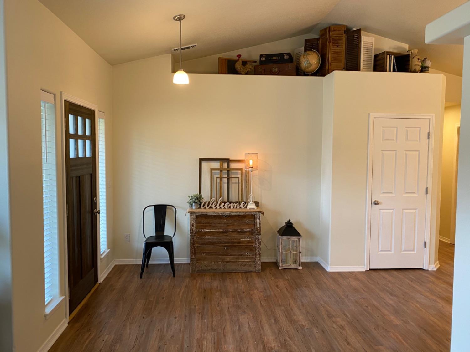 1676 Leonard Road Grants Pass, OR 97527 - Photo 3 of 24 Additional Photo