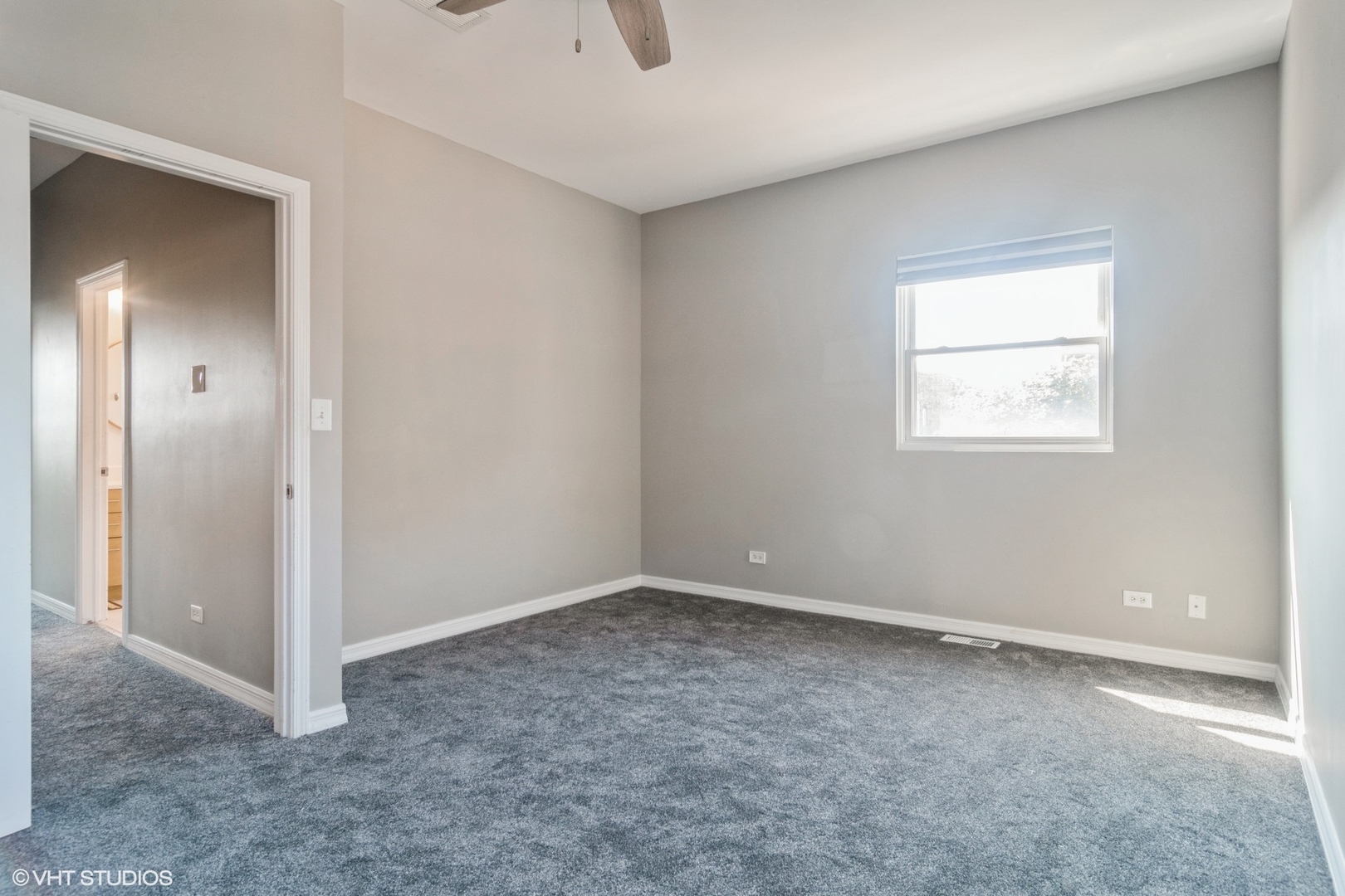 Undisclosed Address Chicago, IL 60642 - Photo 7 of 17 an empty room with a window