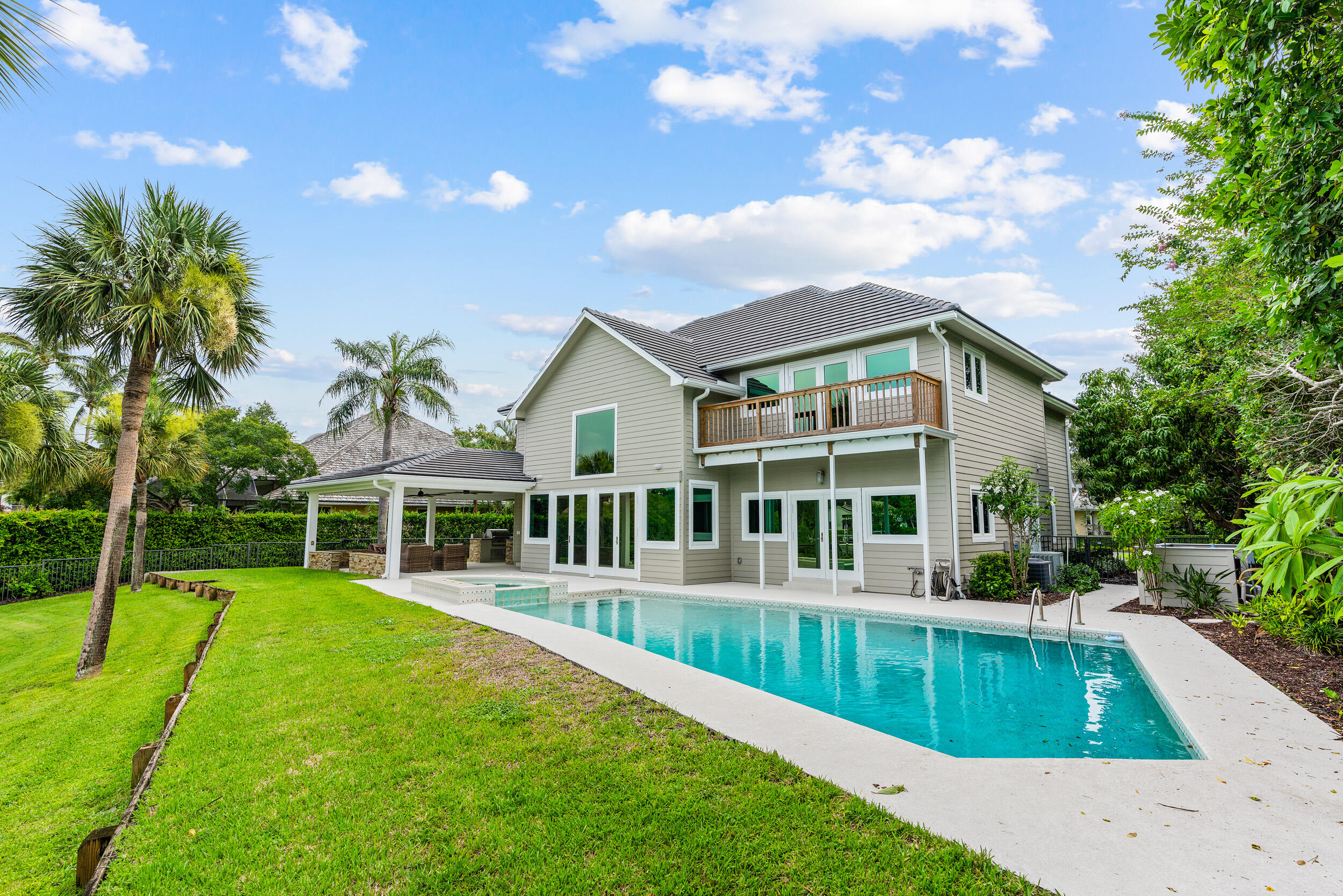 18169 Southeast Ridgeview Drive Tequesta, FL 33469 - Photo 40 of 51 18169 SE Ridgeview Dr-3