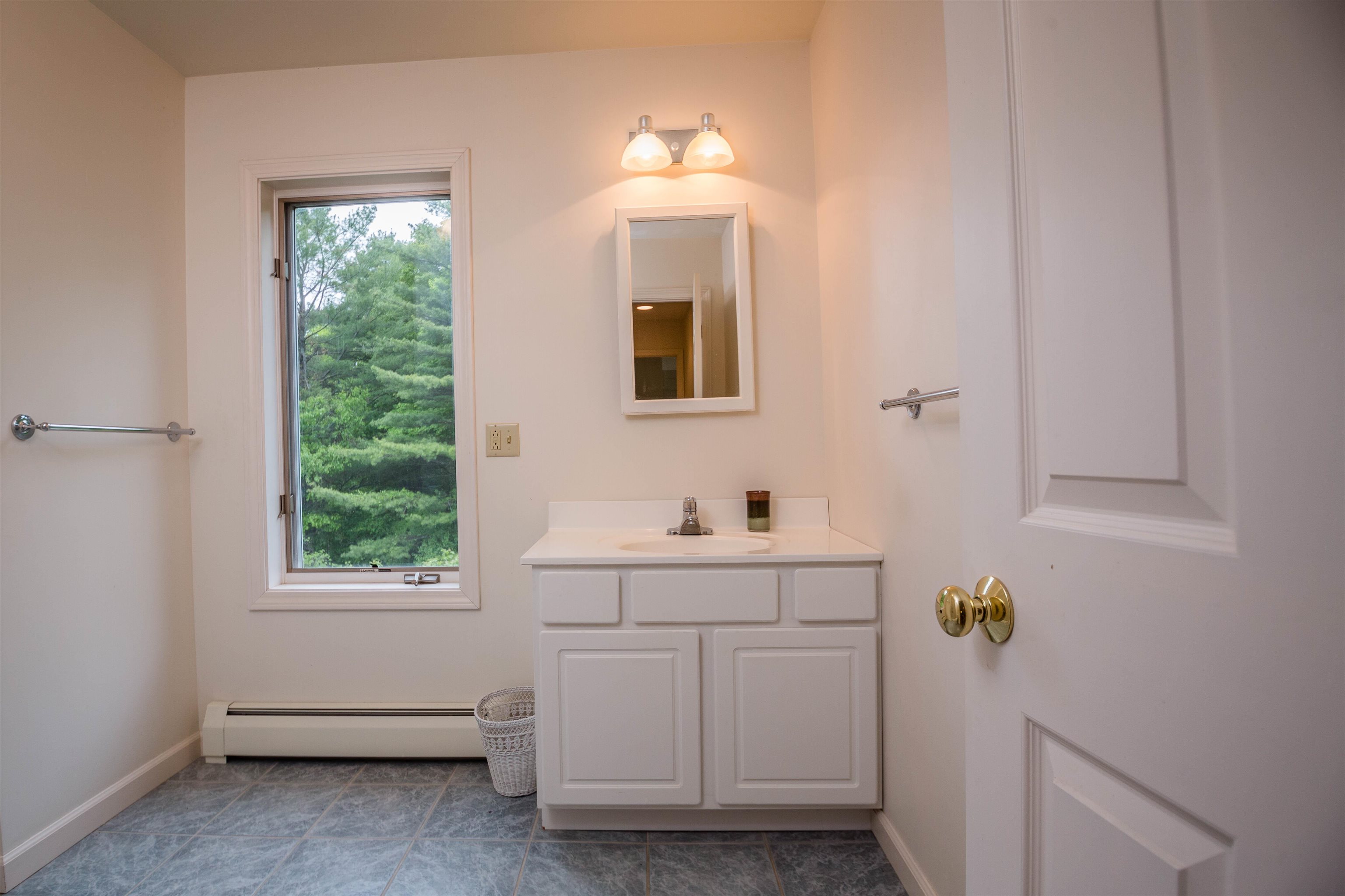 610 Echo Road North Ferrisburgh, VT 05473 - Photo 35 of 40 Gallery Image 35