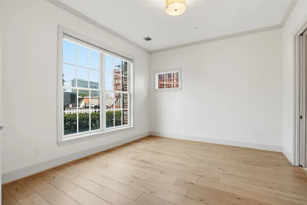 $4,500 | 19 Robita Street, Houston, TX 77019