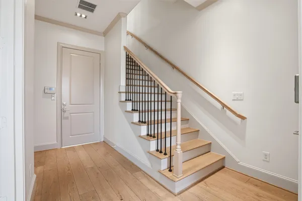 $4,500 | 19 Robita Street, Houston, TX 77019