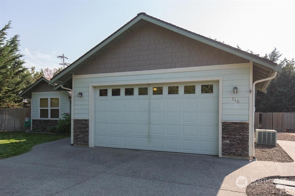 310 Choice Loop Sequim, WA 98382 - Photo 13 of 38 Gallery Image 13