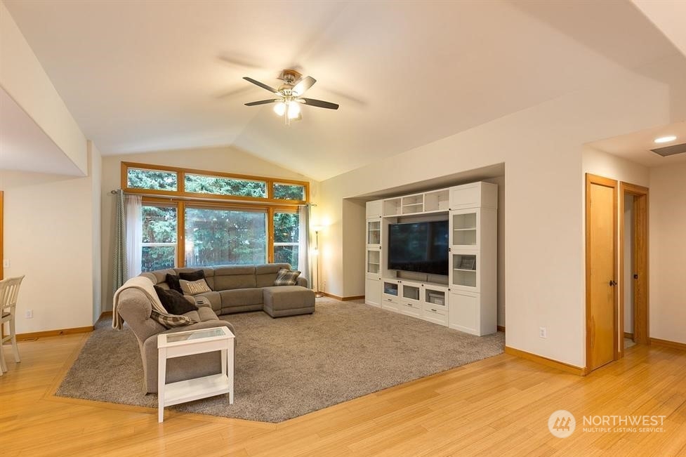 310 Choice Loop Sequim, WA 98382 - Photo 17 of 38 Gallery Image 17