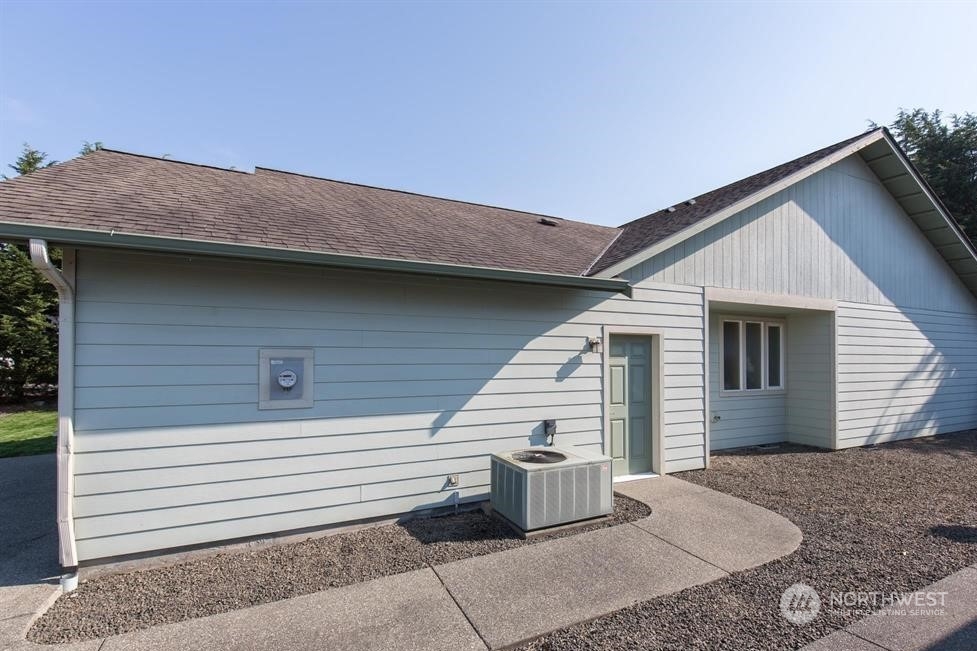 310 Choice Loop Sequim, WA 98382 - Photo 5 of 38 Gallery Image 5