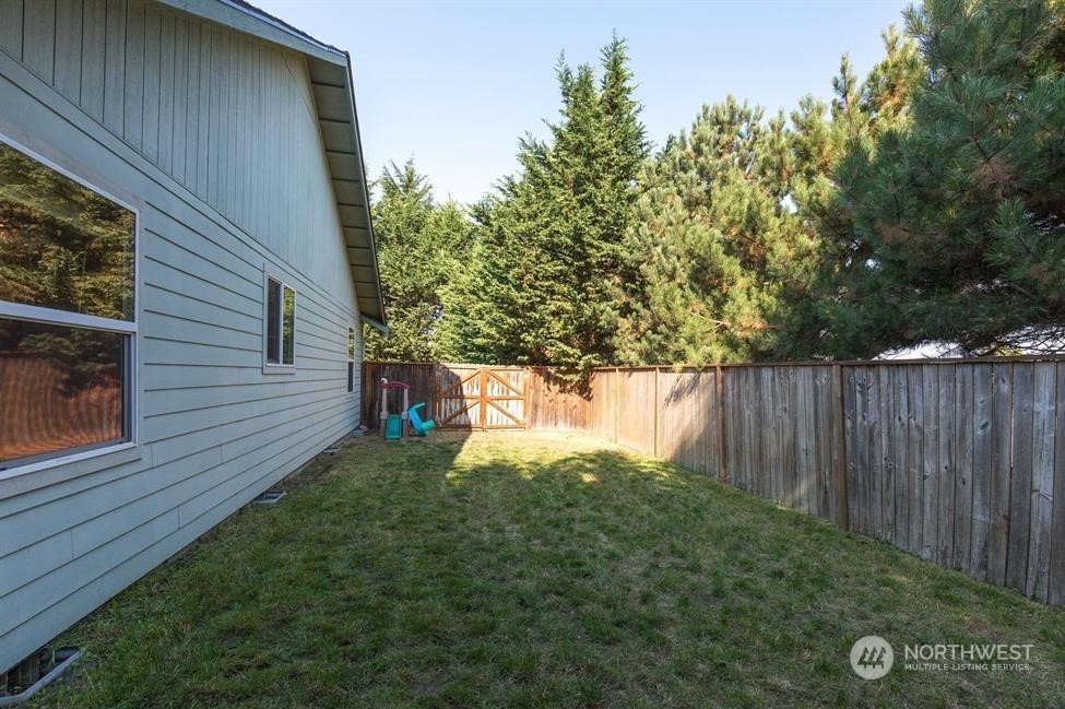 310 Choice Loop Sequim, WA 98382 - Photo 7 of 38 Gallery Image 7