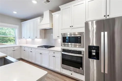 $630,000 | 107 Barnsley Farms Drive, Senoia, GA 30276