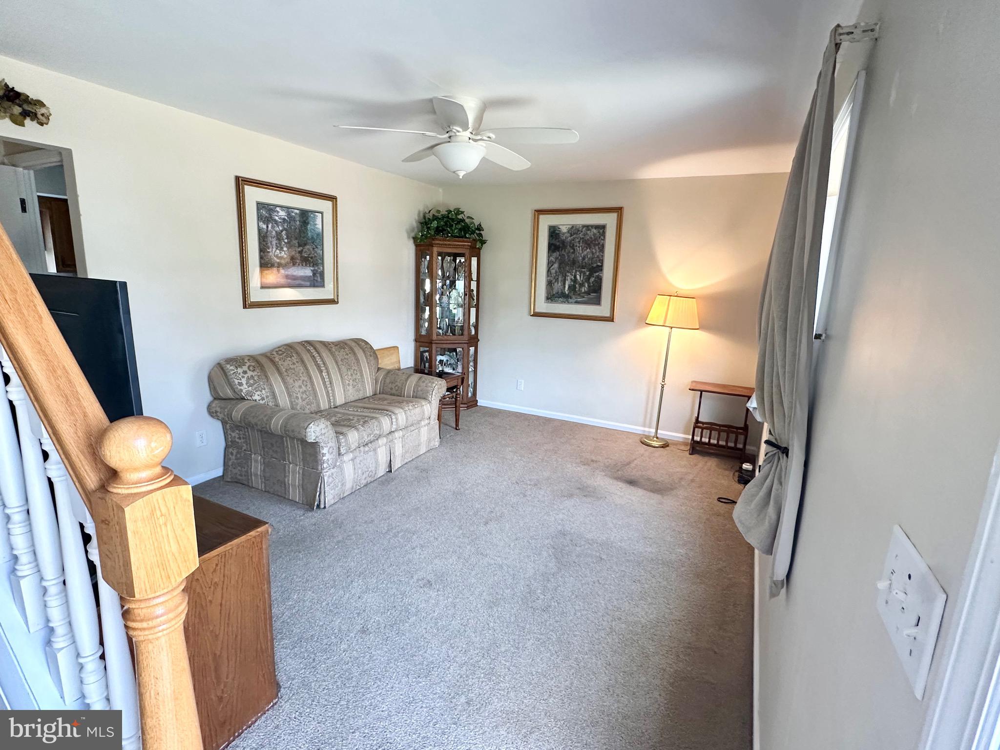 7 Petty Ridge Road Hamilton, NJ 08620 - Photo 9 of 53 LIVING ROOM