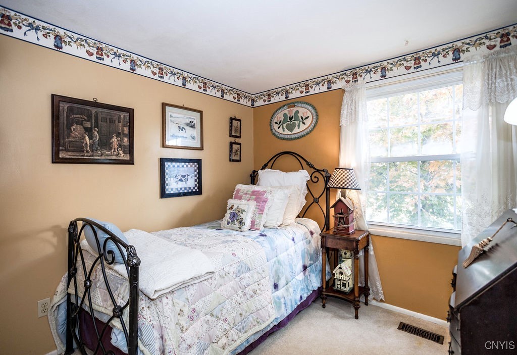 4286 Old Meadow Road Clay, NY 13041 - Photo 20 of 29