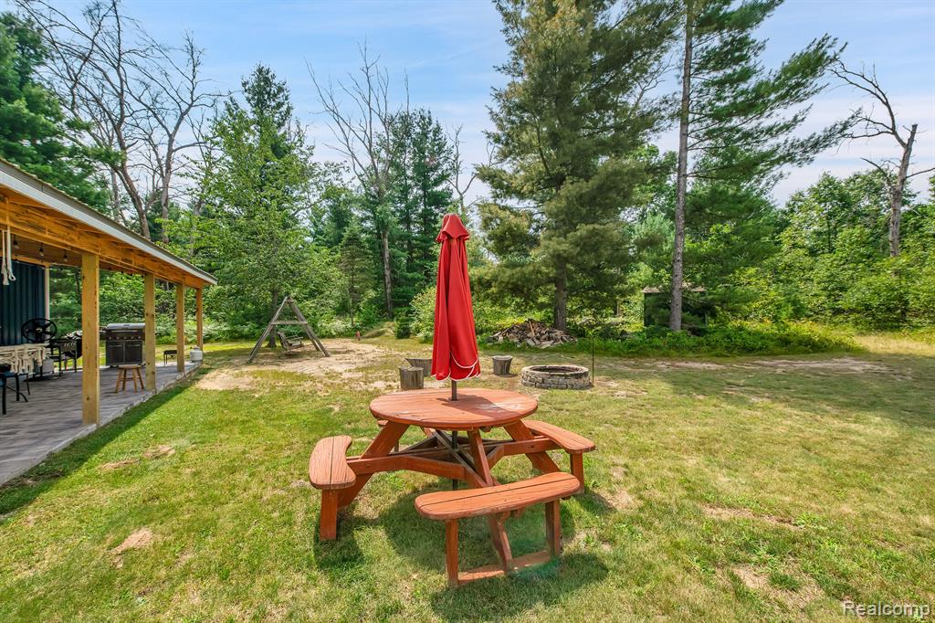 807 Wilderness Road Alger, MI 48610 - Photo 8 of 48