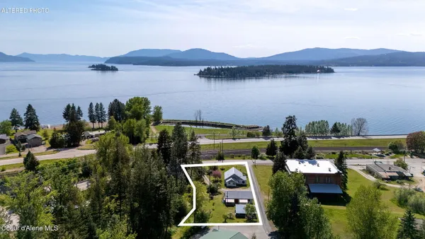 $625,000 | 104 School Street, Hope, ID 83836