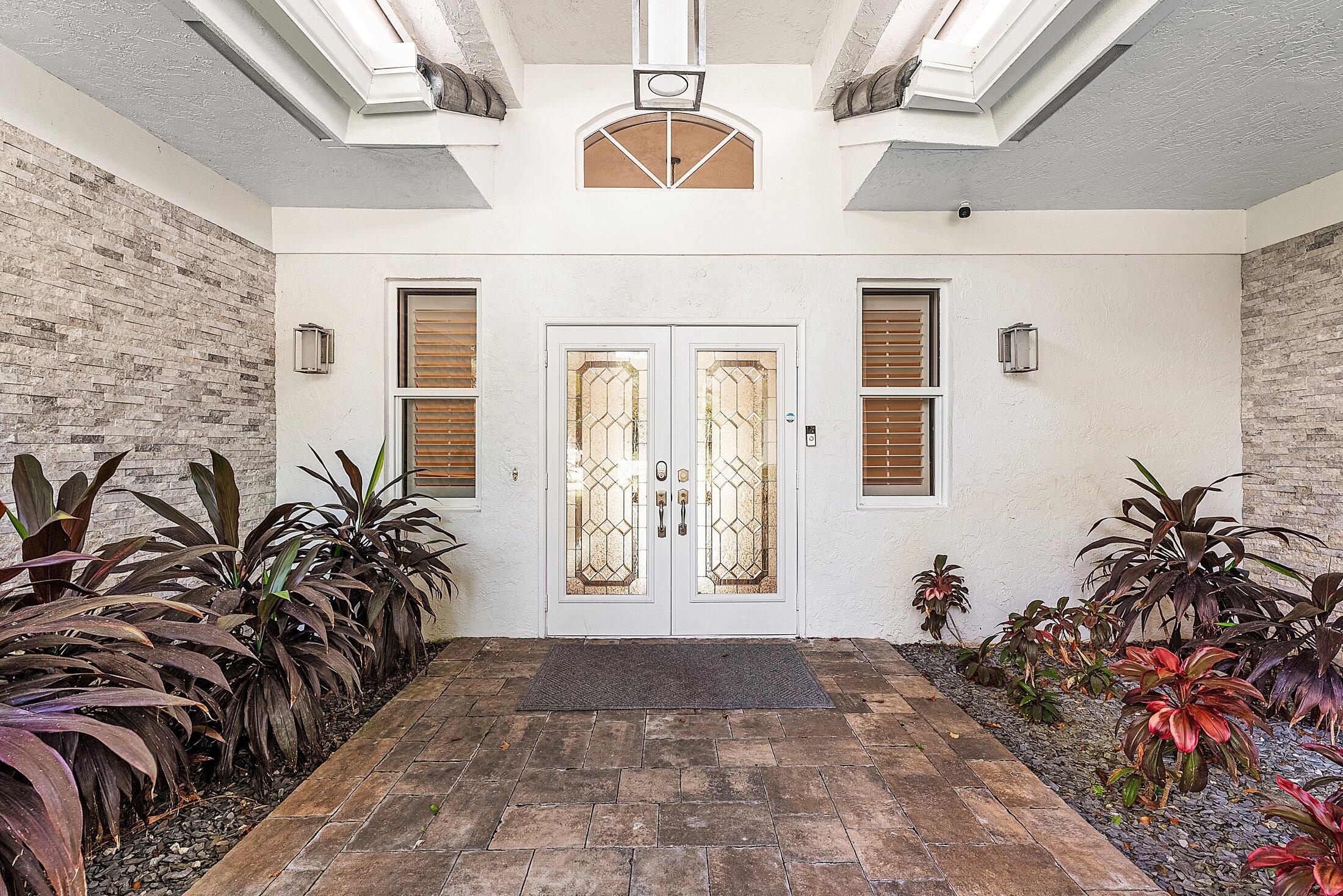 1920 Southwest 9th Street Boca Raton, FL 33486 - Photo 6 of 52 005-1920Southwest9thStreet-BocaRaton-FL-