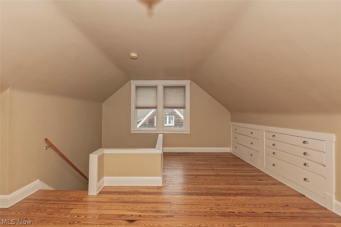 3094 East Overlook Road Cleveland, OH 44118 - Photo 30 of 35 Gallery Image 30