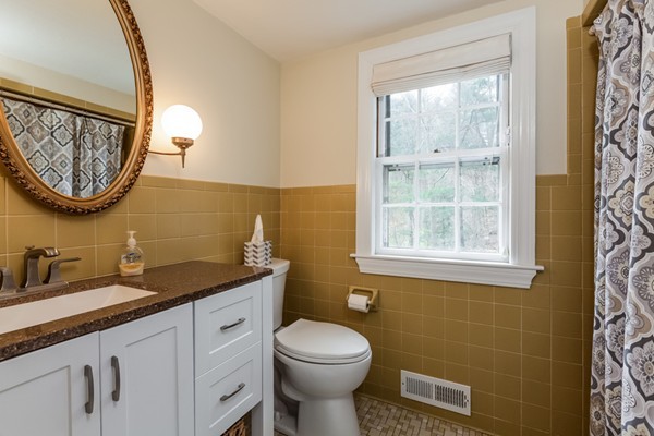 47 Liberty Pole Road Hingham, MA 02043 - Photo 18 of 24 Gallery Image 18
